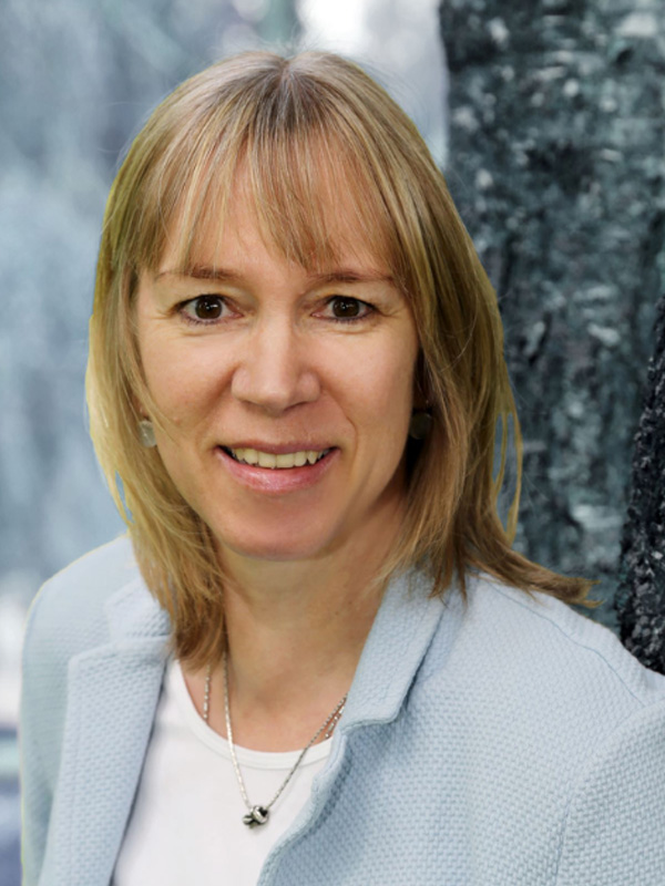  Carola Schröder