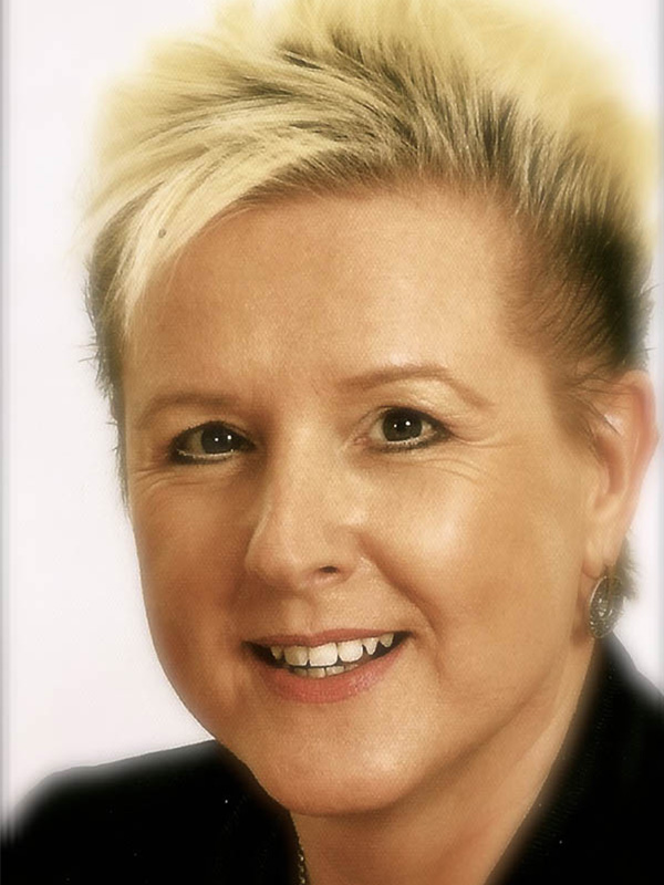  Hilla Pedersen