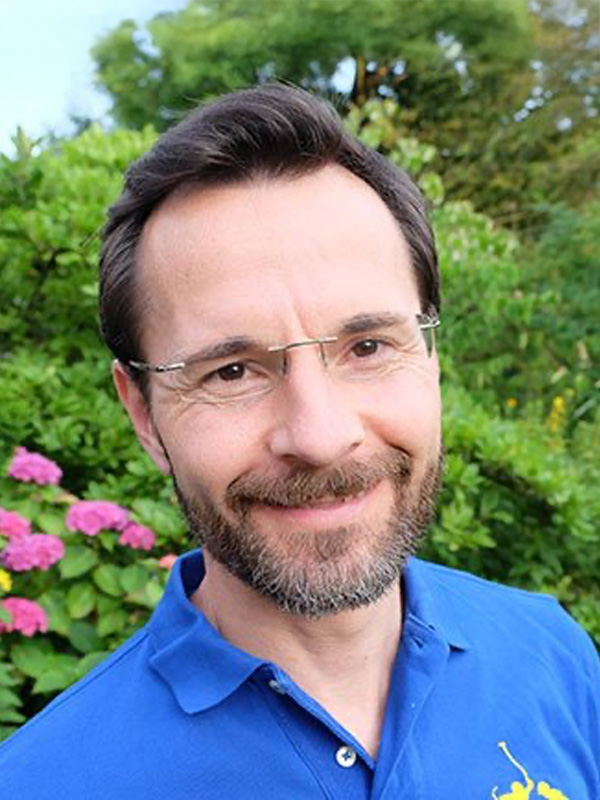 Dr. Michael Mathea